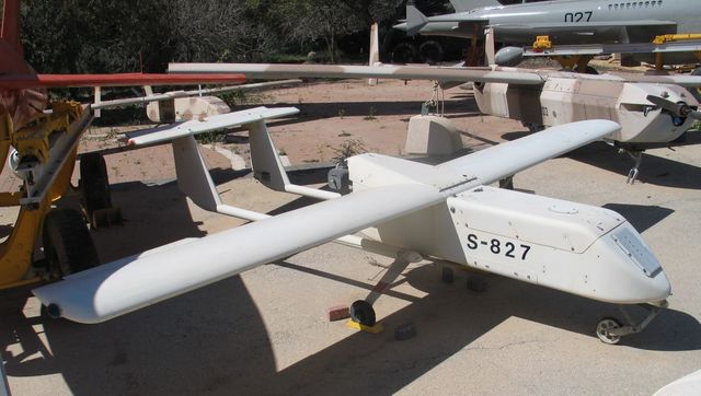 Israel lança seu primeiro drone