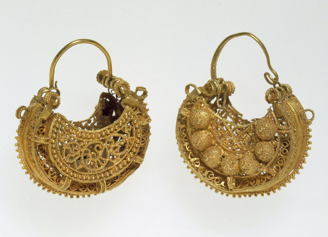 11th Century, Islamic Earrings