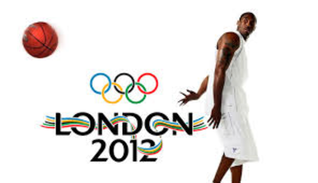 El baloncesto se incluye entre los deportes olímpicos. Se integra el baloncesto femenino a la F.I.B.A.