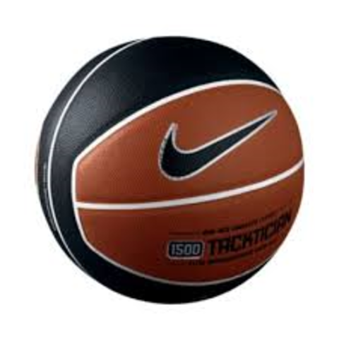 en España se utiliza un balón con franjas negras, sobre el que se discute su duración ya que resbala en exceso.