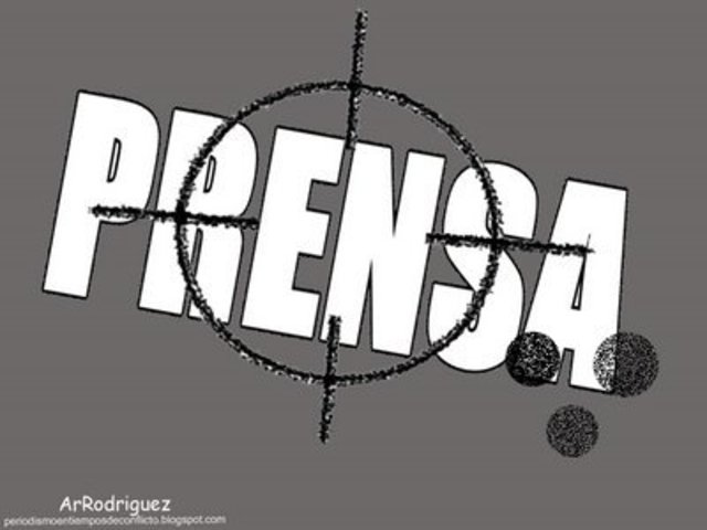 Carlos I prohíbe la publicación de periódicos.