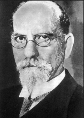 EDMUND HUSSERL