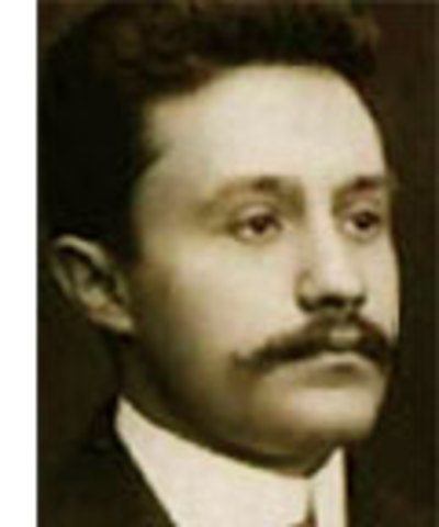 José Vasconcelos es Secretario de Educación Pública