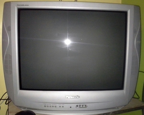 Mi primer televisor para tener en mi cuarto