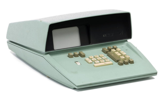 Victor 3900 desktop calculator