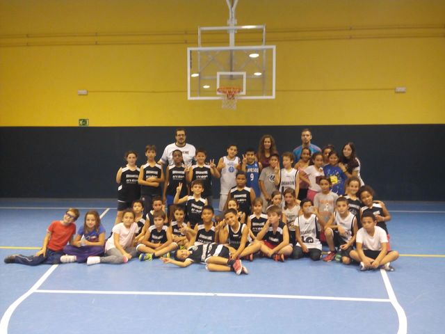 Se une a los colegios