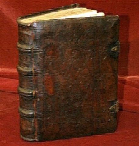 1610 d. C. Se escribe el primer libro de química