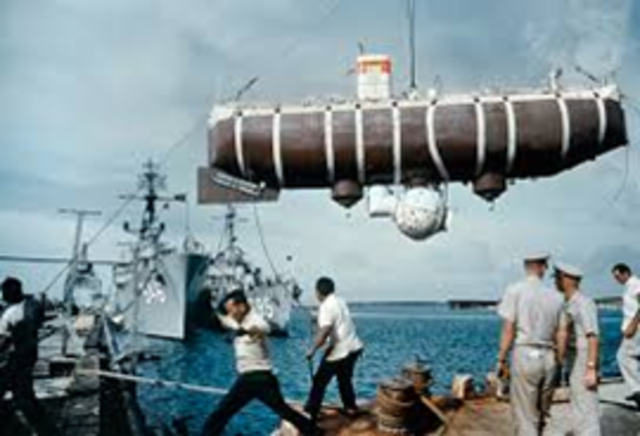 1st submersible to reach Marianas Trench