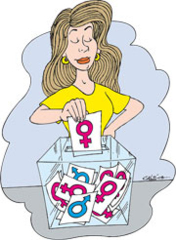 Mujeres ejercen derecho al voto