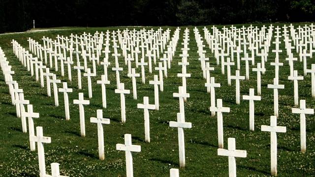 Asesinato de 200 millones de personas