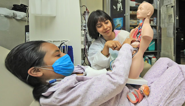 Giro epistémico que asume la relación con el educando.