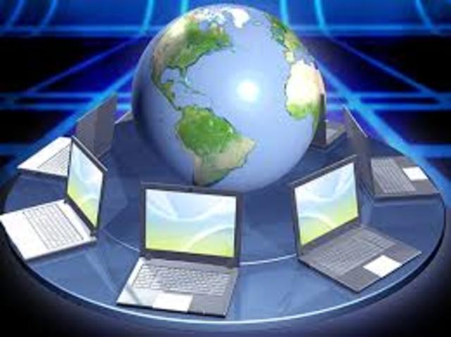 Primera Universidad en América Latína 1977