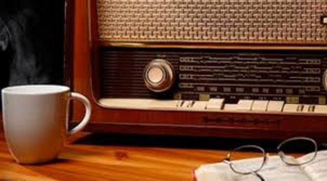 Experiências radiofônicas