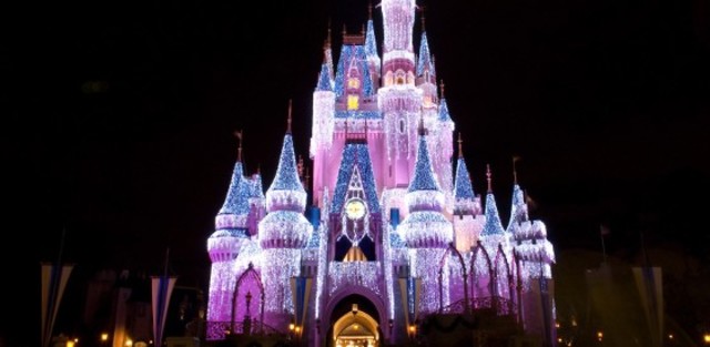 Disney adquiere la patente de "Aparato y método para la proyección sobre un objeto de tres dimensiones "