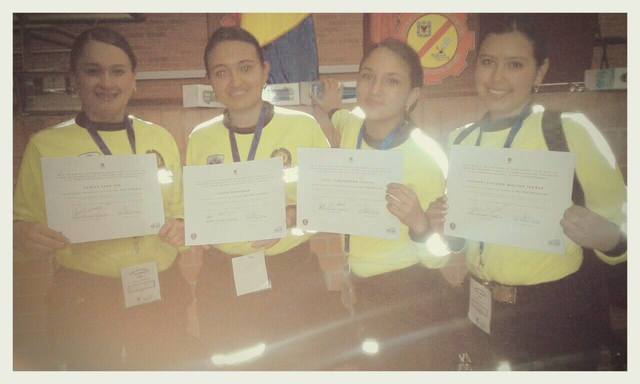 el grado de la  policia