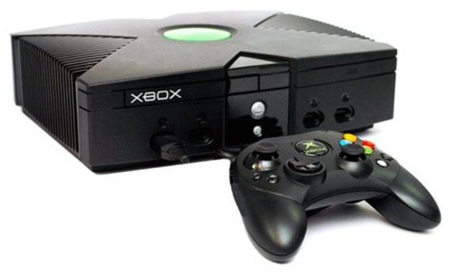 Microsoft lanzasu primera consola: la Xbox
