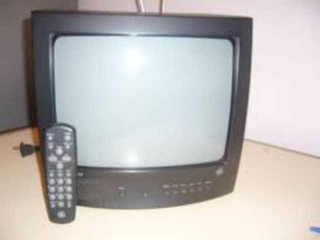 y la tecnología seguía avanzando....mi primer Tv Color