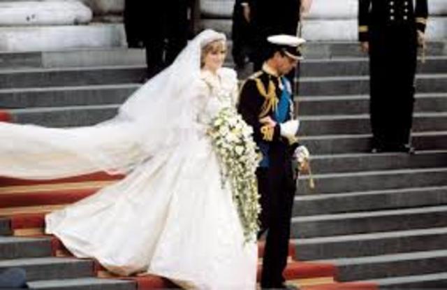 1980 Casamento histórico entre Príncipe Charles e a linda e encantadora Lady Day