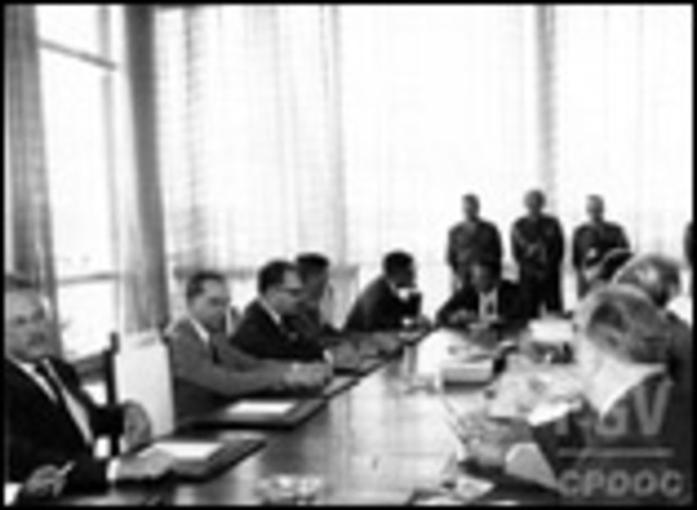 O golpe de 1964 e a instauraçao do regime militar