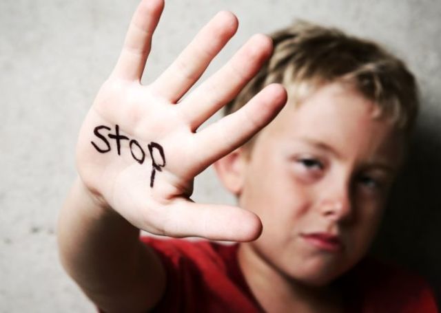 ARGENTINA, DELITOS CONTRA MENORES, Artículo 128