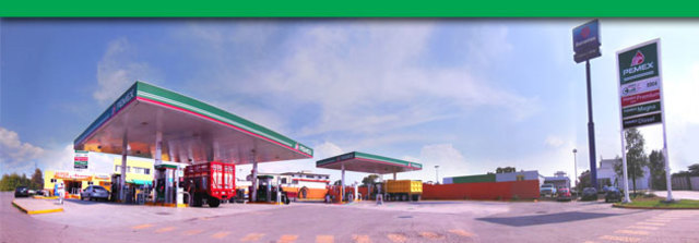 Segundo trabajo e inicio el estudio de mi carrera tecnica