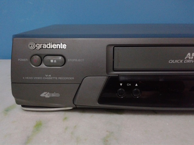 PRIMEIRo ELETRÔNICO