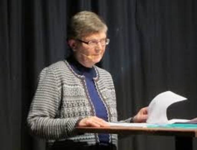 KARI MARTINSEN 1966 Especialidad en Enfermería Psiquiátrica