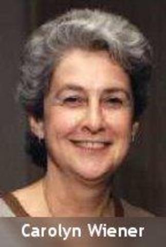 CAROLYN L. WINER 1972, Obtiene la  Licenciatura en ciencias social interdisciplinaria en la universidad del estado de San Francisco