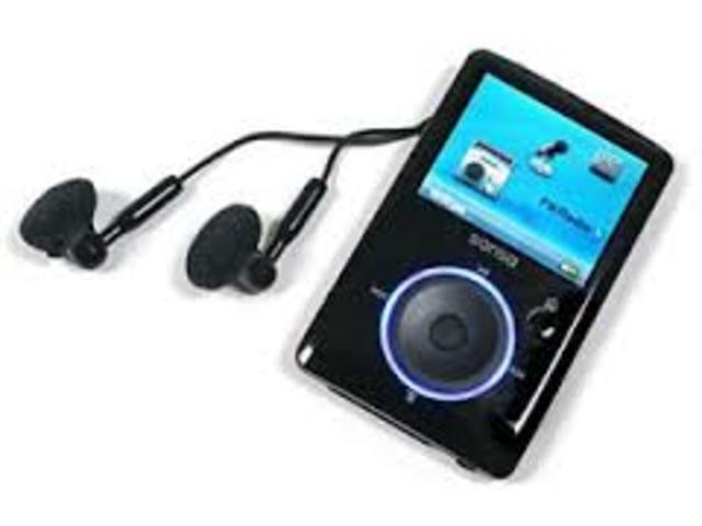 DVD,MP3,MP4, PEN DRIVE