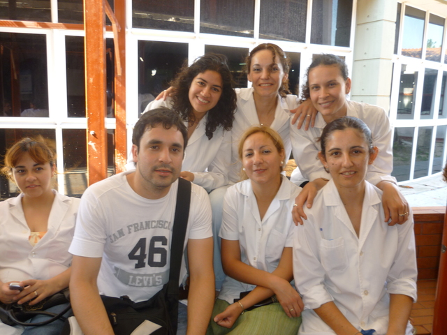 Facultad, colegas futuros Licenciados