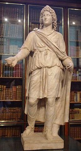 Paris goes to visit King Menelaus of Sparta