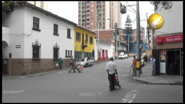 Cambia su Ubicación.