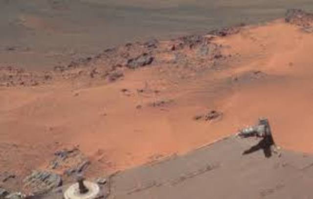 2000: se publican las primeras imágenes de Marte