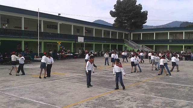 Inicio de mi vida escolar en la primaria