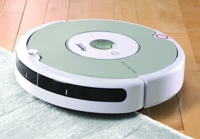 Roomba Vacuum