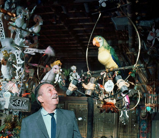 Los Audio-Animatronics se usaron por primera vez en el Enchanted Tiki Room de Disneyland.