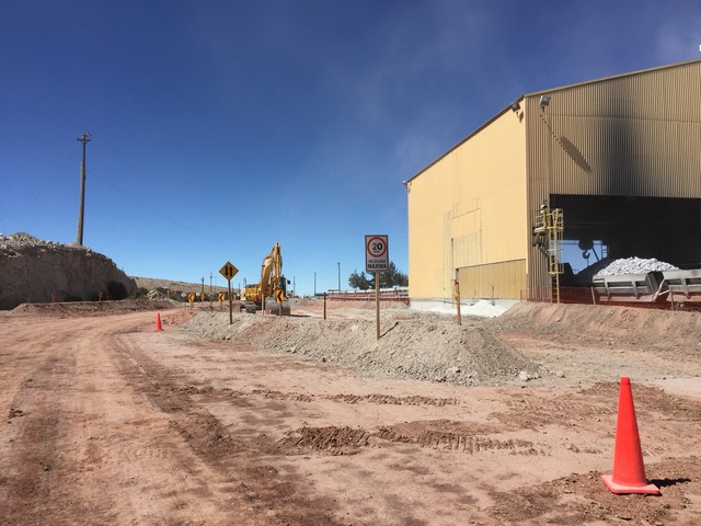 Delimitación y muro de seguridad