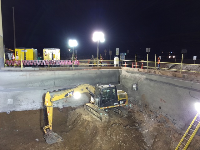 Trabajos nocturnos Pique 203