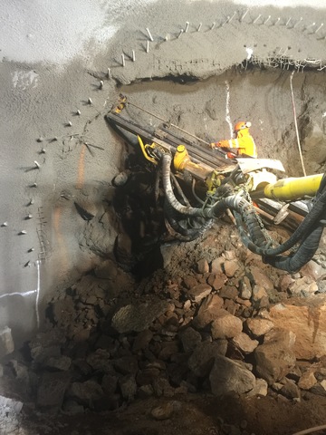 Sostenimiento inmediato Túnel 203