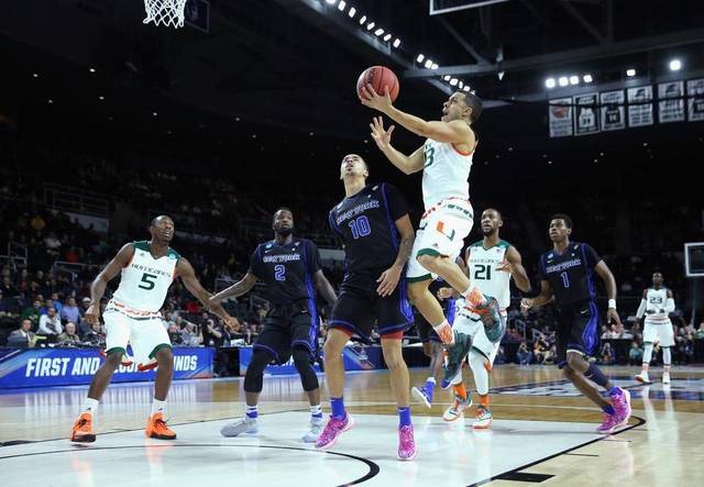 1939 Primer torneo de baloncesto de la N.C.A.A universitario