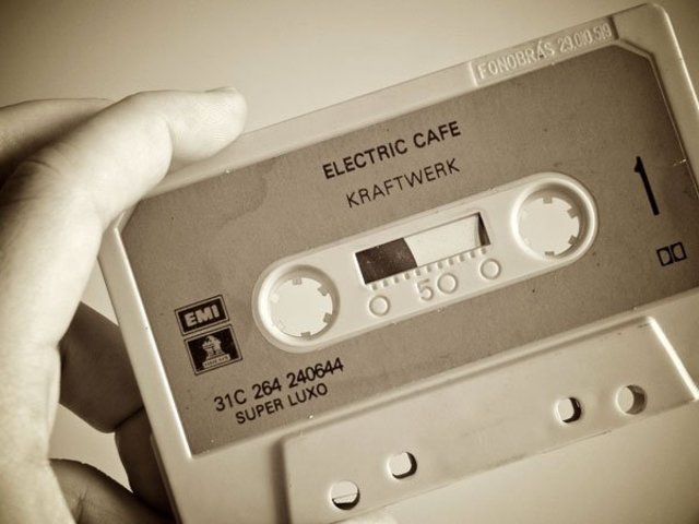 Eu tinha fitas para escutar musicas quando criança