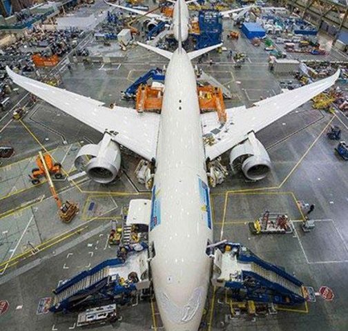 INDUSTRIA AEROESPACIAL  MEXICANA  CRECIÓ UN  140%   2008