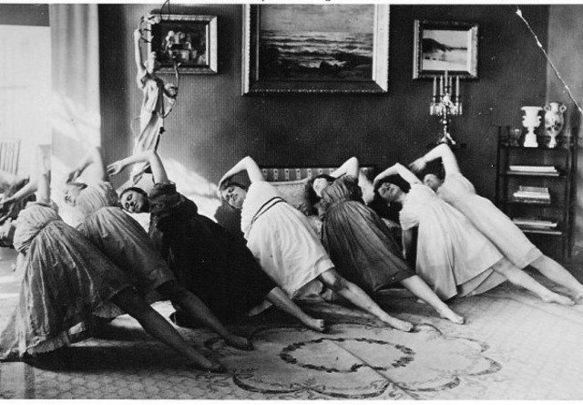 II INSTITUCIONALIZACIÓN