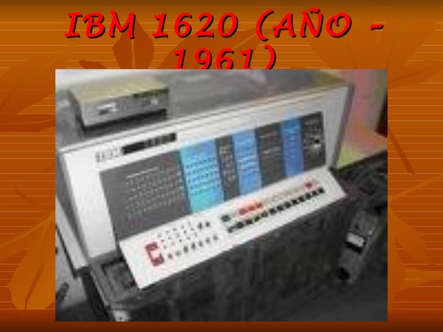 Entre (1966-1967), se instalan dos computadores IBM/1620.
