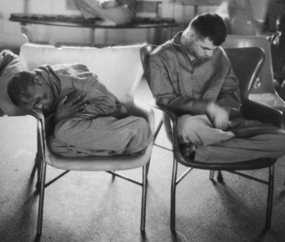 Inoculacion del virus de hepatitis en niños con deficiencias mentales