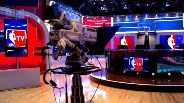 EL BALONCESTO EN TELEVISIÓN