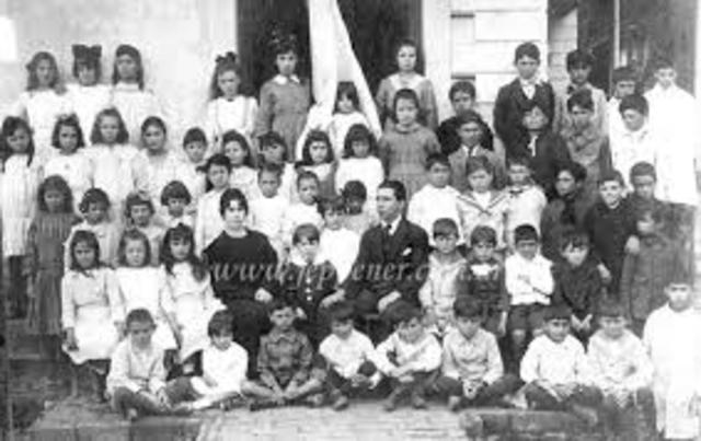 Surgimiento de la propuesta curricular supuestos centrales