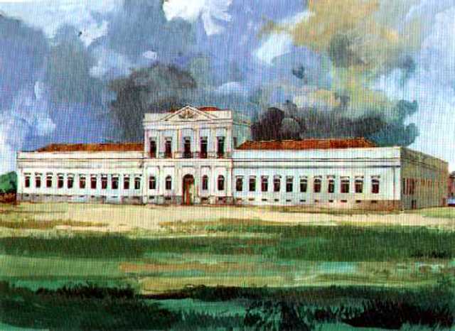 Em 1918, entrou na Escola Militar de Realengo (Rio de Janeiro)