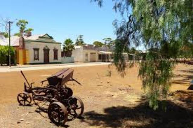 Born: August 21, 1938, Kununoppin