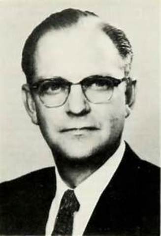 THE FIRST MAIN MEMORY STORING COMPUTER